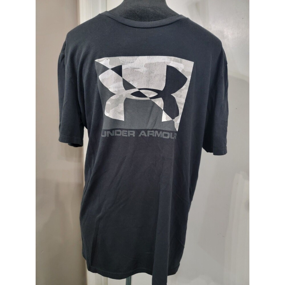 Under Armour Mens Black Medium Tshirt
